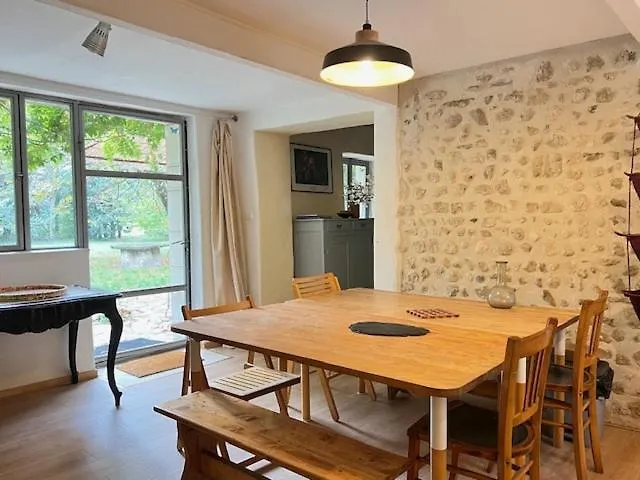 Holiday home Le Manou Maison De Charme En Drome Provencale Marsanne
